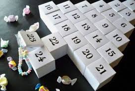 Voilà nos 70 suggestions géniales de cadeau que vous pouvez fabriquer de vos propres. 10 Diy Pour Un Calendrier De L Avent Handmade Cocon Deco Vie Nomade