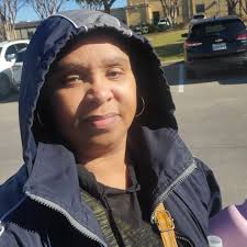 Funny things Zumba family does while waiting