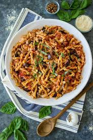 Eggplant Caramelized Onion Tomato And Burrata Pasta The Beach House Kitchen Caramelized Onions Pasta Dishes Hearty Dish