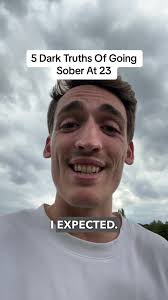 5 dark truths of going sober at 23 (and why they are 100% worth it)  Disclaimer: Im not against alcohol. I am for happiness. I wrote this last  year, and since then i now drink