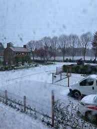 Mooie schaatspret, maar nr 2 is m'n favoriet! Kou Neemt Afscheid Met Sneeuw Mensen Kijken Hun Ogen Uit Weer Nl
