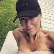 Linda Rinaldi's Instagram, Twitter & Facebook