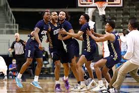 So, with two games tonight and two games tomorrow. March Madness 2021 Updates Oral Roberts Heading To Sweet 16 Los Angeles Times