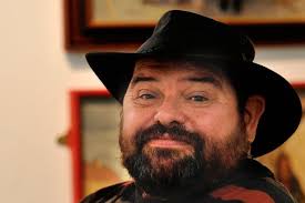 Father buying alcohol and drugs left infant in car for over eight hours