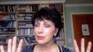 Offering a FREE online class: "Why Your Story Matters--and HOW to Tell It" 