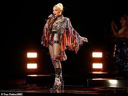A press release teases more new material is on the way from stefani in the near future, though it did not confirm whether let me reintroduce myself is part of another solo album or a okay yes, i quite like this. The Voice Gwen Stefani Debuts His New Single Let Me Reintroduce Myself With Top Nine Performances Eminetra Co Uk