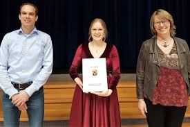 Noch bevor sogenannte faktenchecker zuschlagen konnten, griff der nordkurier die sache auf und fragte im betroffenen pflegeheim nach. Abi Fotos Aus Der Eifel