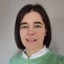 Paula Peden's Instagram, Twitter & Facebook