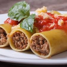 Cannellonis Farcis A La Viande Sauce Tomate Et Fromage Recette Cannelloni Tomate Et Fromage Sauce Tomate