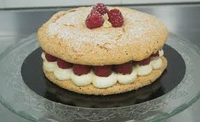 Succes Version Framboises En 2020 Framboise Dessert Macaron