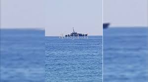 Greqia I Tregon Muskujt Shqiperise Fregata Greke Zbarkon Ne Himare Vendoset Ne Ujerat E Jonit Neshesh Mk