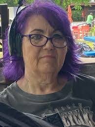 Cynthia Longley's Instagram, Twitter & Facebook