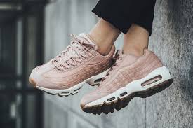 Nike Wmns Air Max 95 Premium Pink Oxford Og Eukicks Sneaker Magazine Chaussure Sneakers Derby