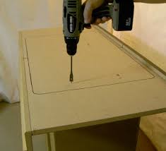 sink hole in a laminate countertop