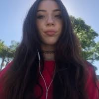 50+ "Layna" profiles