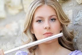 Michele Kackert's Instagram, Twitter & Facebook