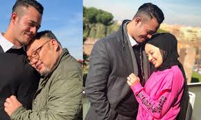 Zul ariffin, azira shafinaz, fadlan hazim, mona allen, doria rachel, natrah khalid, ainul aishah, ku fridah, fazlina. Kalau Suami Isteri Berpeluk Berlapik Baik Tengok Tv Pendidikan Respon Micheal Ang Gambar Neelofa Berpelukan Dengan Zul Ariffin Buzzkini
