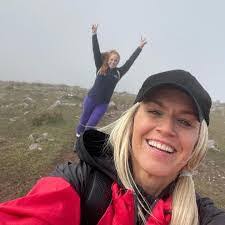 Diana Kelleher's Instagram, Twitter & Facebook