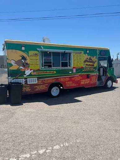 LOS JUANITOS FOOD TRUCK — Lunch restaurant food truck in Carson, California