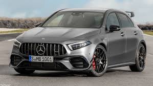 Mercedes Amg A45 2020 Avec Une Silhouette Elegante Et Dynamique Mercedes Amg Mercedes Classe A Mercedes Benz Amg