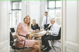 Bankhaus carl spaengler und co. Hedi Grager Journalistin Bloggerin Mag Sabine Skorka Leitet Das Bankhaus Spangler In Der Steiermark