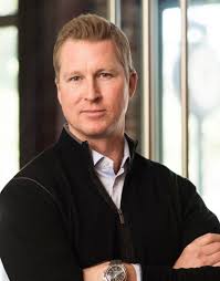 Dennis Phelps's Instagram, Twitter & Facebook