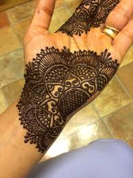 Pin By Apitha Kuppusamy On Marudhani Hand Henna Simple Henna Henna Designs