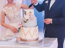 Our specialty fillings will set your wedding cakes apart from the rest while appealing to the distinctive palates of your guests. The Best Cake Flavors A Comprehensive List For Your Wedding