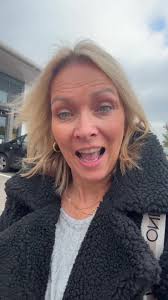 How stunning is this dress! #dress #dresses #spotlight #tiktokmademebu...