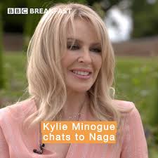 What a legend... Kylie Minogue 😍👇🏼