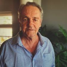 MONEY MAKES THE CHANGE GO ROUND