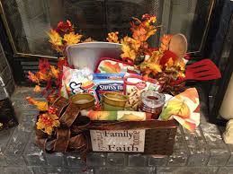 This list that i've made contains all the thanksgiving and christmas assistance programs in suffolk their mission is to give free christmas toys to low income families and needy children. How To Thanksgiving Gift Baskets Stayglam