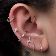 Piercing Helix Doi Mesmo Veja A Opiniao De Quem Tem Dicas De Dicas Doi Helix Mesmo Opiniao Piercing Quem Piercing Piercing Fikirleri Moda Taki