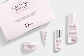 This baby bandana gift set is just the thing, as it comes with four bibs, two pacifier clips, a. Skincare Set Capture Totale Discovery Set Dior