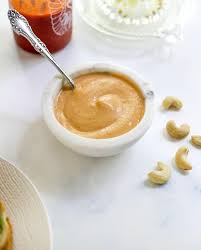 Combine all ingredients in a small bowl and whisk until they are well mixed. Vegan Sriracha Mayo Detoxinista