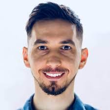 Mag Dimond's Instagram, Twitter & Facebook