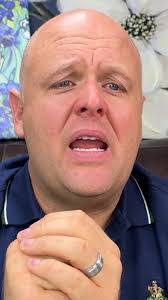 Brandon Bragg's Instagram, Twitter & Facebook