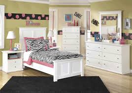 Our store presents various sets of enviable bedroom furniture and sets found in luxury hotels and celebrity villas. Bostwick Shoals White Twin Bedroom Set Lexington Overstock Warehouse