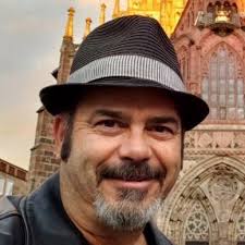 Vince Mitchell (@DigitalSignGuy)