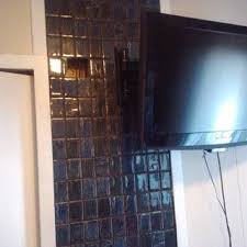 Verstecken Sie Ihre Fernsehkabel In Der Wand Schritt Fur Schritt Anleitung Fur Diy Fernseher Kabel Anleitungen Heimwerken