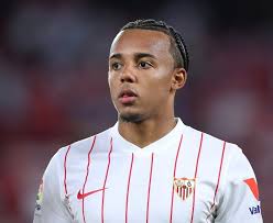 7$ Rafael leao Big Time❤️‍🔥 LWF 102 CF 103 CF 100 SS 101 RWF 99 AMF 101 0日  AMF 101 LWF 102 DMF 102 Collective Strength 3152 AMF 100 등 CMF 100