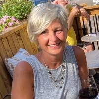 Peggy Donovan's Instagram, Twitter & Facebook