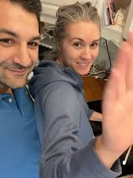 Aziz Halimi på LinkedIn: Så här nöjd är min fru när jag innan vår  obligatoriska taco-fredag svarar…