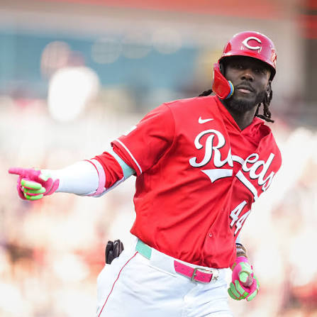 Elly De La Cruz is the first MLB SS since 1900 with at least 5 HR & 5 SB  through his team's first 16 games of a season.
