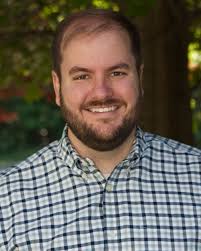 About Us — AuroraTitle