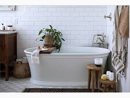 memoirs 5.5 ft. freestanding bath