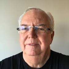 Robert Kezer's Instagram, Twitter & Facebook