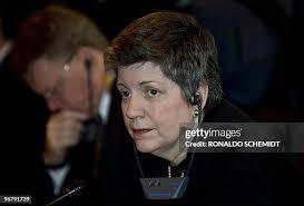 140 Janet Frame Fotos und hochauflösende Bilder