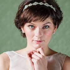 Wedding hair vines for short hair. Are You A Short Hair Bride Are There Bridal Hair Accessories For Short Hair By Harriet Accessories To Feel Confident Look Fabulous In