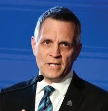 BUSINESS LEADERS AND POLITICIANS RALLY AROUND DOWNTOWN TO 'CHANGE THE  NARRATIVE'